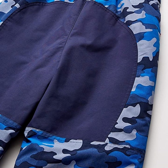 Amazon Essentials Boys' Water-Resistant Snow Pant - Picture 4 of 6